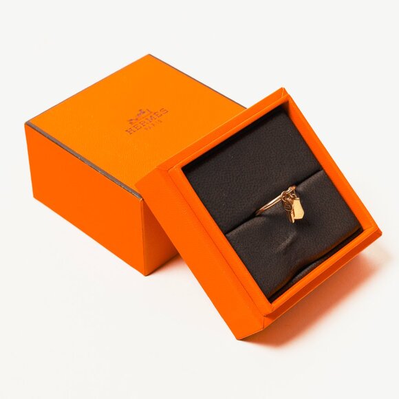 Hermes Kelly Clochette 18k Rose Gold Ring - Picture 3 of 3